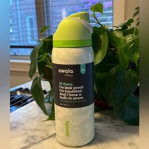 Owala Free Sip Boo-Ya